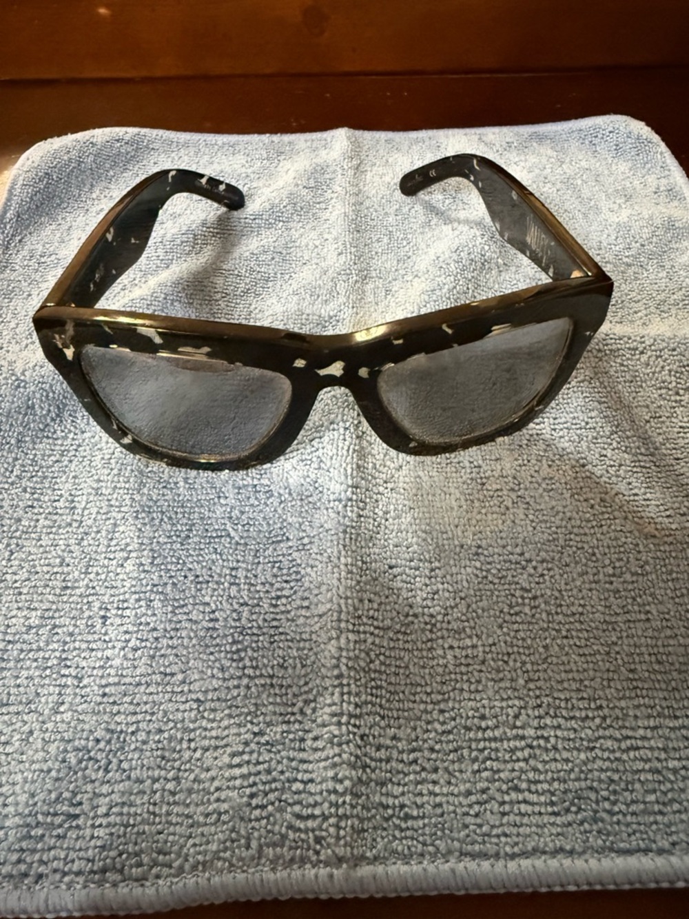 Valley Eyewear Black Sunglasses with White Fleck Pattern